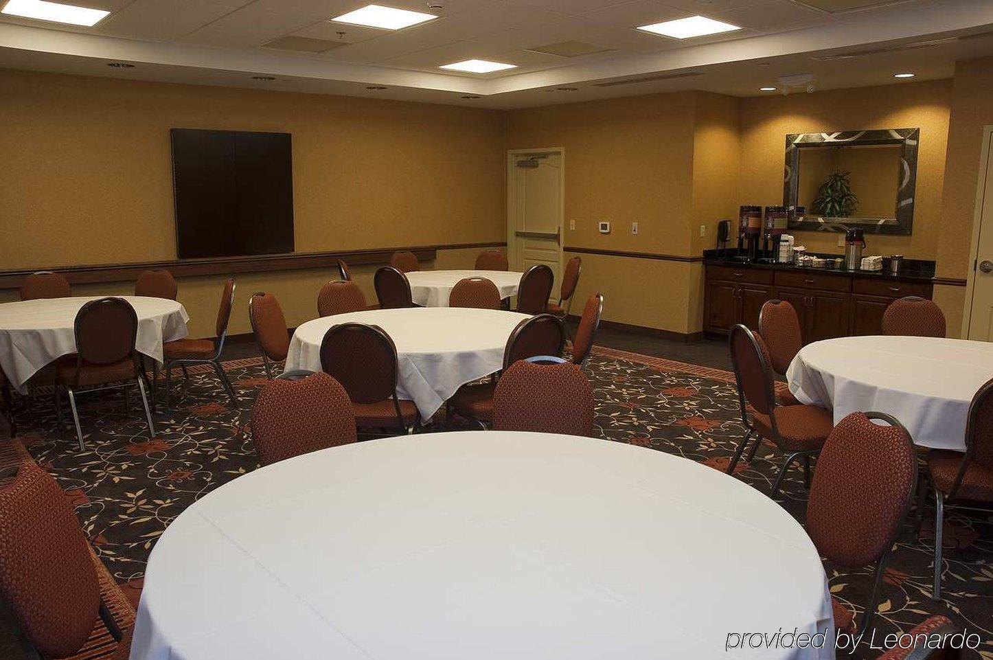 Hampton Inn & Suites Wichita-Northeast Facilidades foto